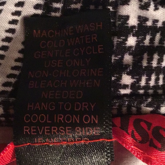 New HOT KISSES  pant suit - Picture 5 of 15